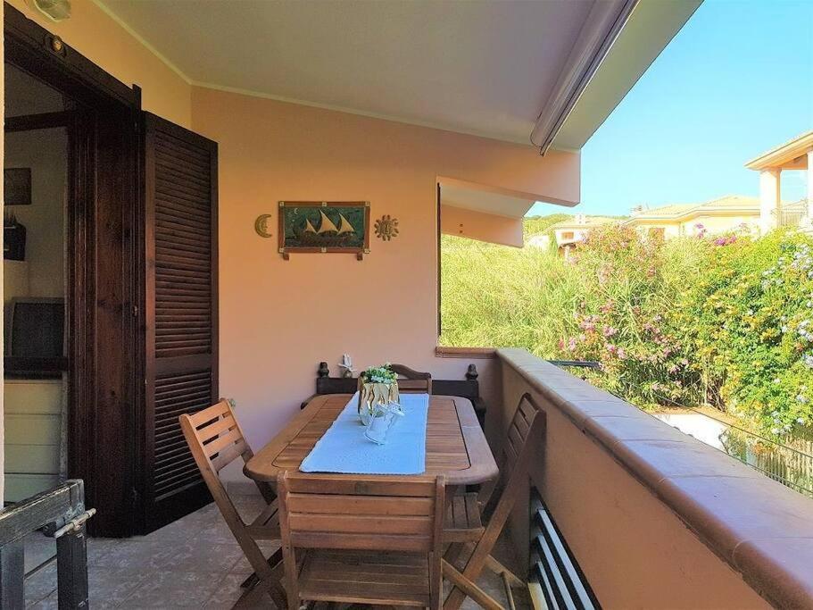 Elia'S House In The Beautiful Sardegna Apartamento Villasimius Exterior foto